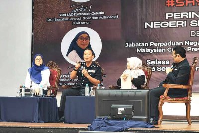 Zaldino ketika menjadi ahli panel Pad Program Townhall Discussion Cybercrime Threat' Peringkat Negeri Sembilan.