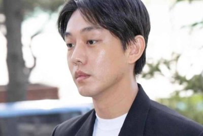 Yoo Ah-in dijatuhi hukuman penjara setahun pada Selasa (3 Sept) kerana kerap menyalahgunakan dadah terlarang dan ditahan serta-merta.