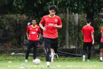 KDN FC tampak serius memperkasakan pasukan apabila membawa pulang dua pemain kelahiran negeri ini iaitu Fikri Che Soh dan Hakimi Abdullah (dalam gambar) bagi mengharungi baki saingan Liga Super musim ini.