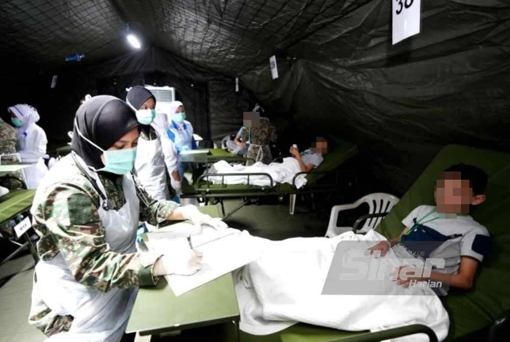 Pesakit rakyat Palestin didiagnosis tahap kesihatan di Hospital Medan TUDM, Subang sebelum dibawa ke (HATTM) untuk rawatan lanjut.