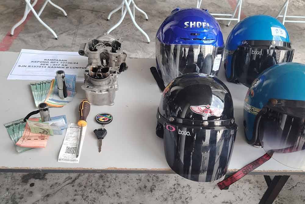 Antara barang kes yang dirampas membabitkan Geng Tongkol yang terlibat dalam jenayah pecah masuk sekolah.
