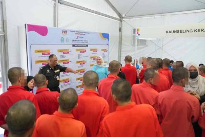 Karnival 'Kerjaya dan Keusahawanan MYFutureJobs: Tiada Yang Terpinggir' yang dianjurkan PERKESO serta Jabatan Penjara Malaysia pada 4 dan 5 September lepas. - Foto: Facebook Jabatan Penjara Malaysia.