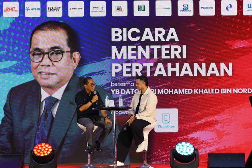 Sesi Bicara Menteri Pertahanan turut diadakan.