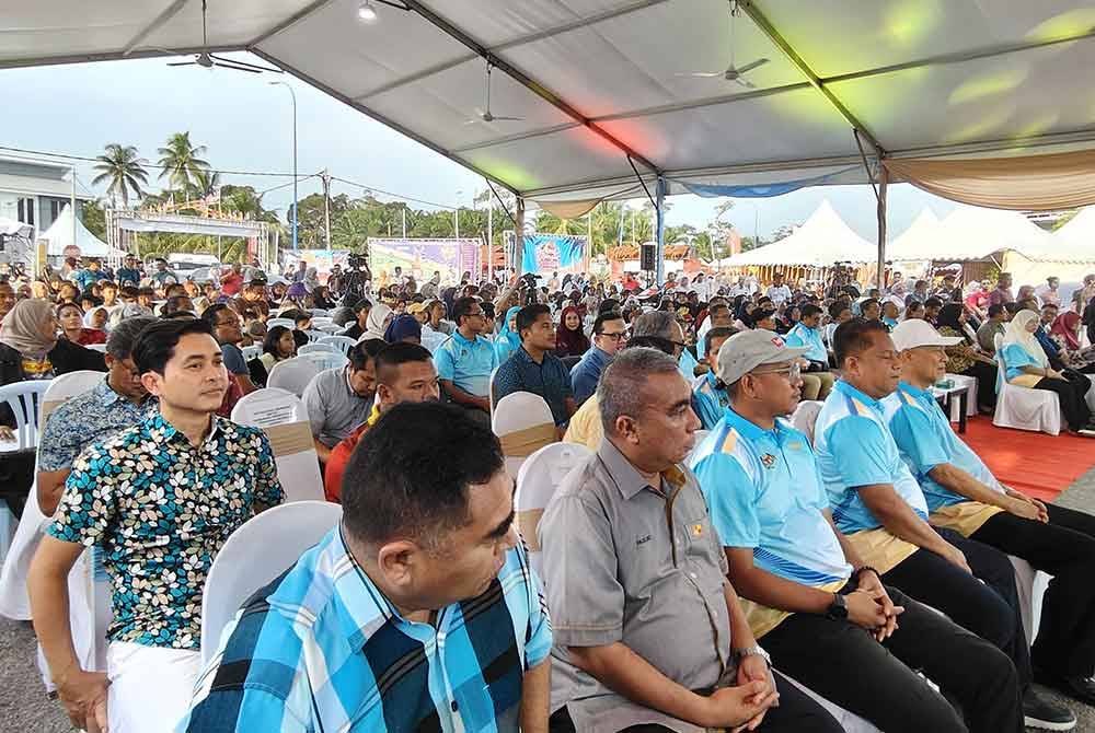 Pengunjung yang hadir pada Majlis Perasmian Festival Selangor@Batu Laut pada Sabtu.