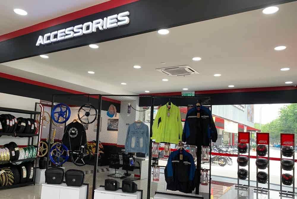 Pelbagai aksesori turut boleh didapati di GT- MAX Yamaha Lifestyle Zone, Sri Muda, Shah Alam.