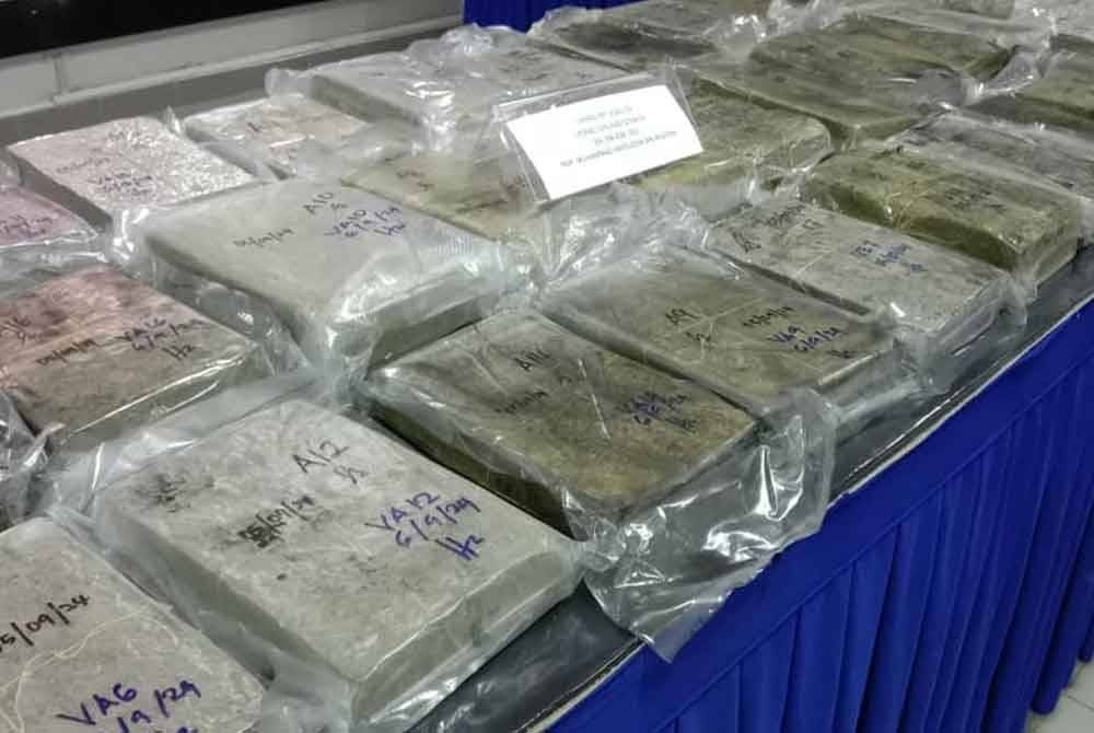 Antara dadah yang dirampas susulan serbuan menerusi dua serbuan sekitar Cheras dan Segambut pada Khamis.