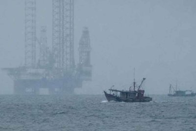Perairan Sarawak di Laut China Selatan. Gambar fail Bernama