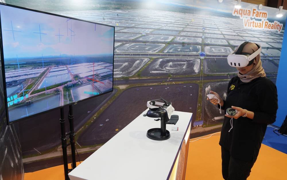 Permaian VR berkonsepkan pertanian turut dibawa pada MAHA 2024.
