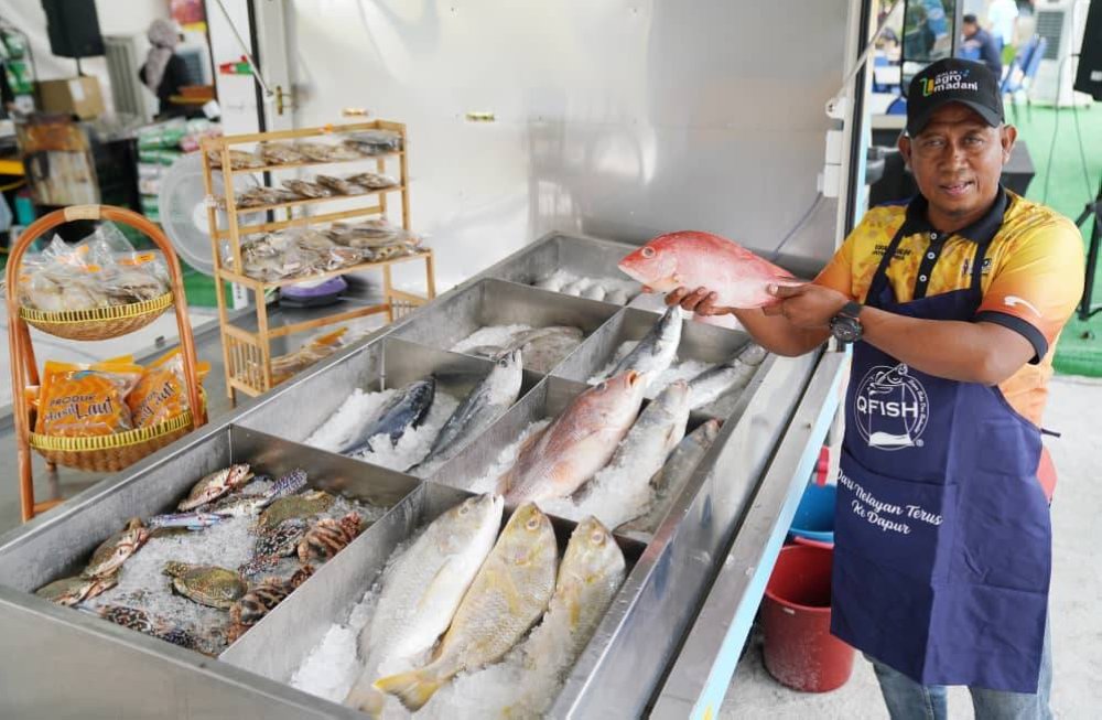 Ikan segar turut dijual D'Laman LKIM pada MAHA 2024. 