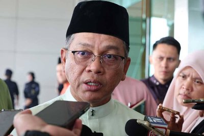 Mohd Na'im ketika ditemui media pada Majlis Sambutan Maulidur Rasul SAW Peringkat Kebangsaan Tahun 1446H/2024M di Pusat Konvensyen Antarabangsa Putrajaya (PICC) hari ini. - Foto: Bernama