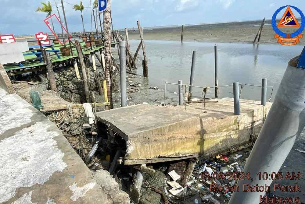 Hasil pemantauan mendapati berlakunya angin dan ribut yang mengakibatkan sebuah kedai makan dan pelantar ikan mengalami kerosakan teruk.