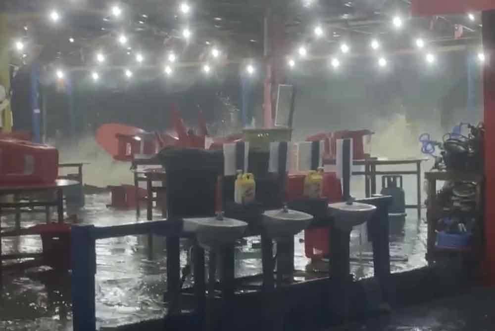 Hasil pemantauan mendapati berlakunya angin dan ribut yang mengakibatkan sebuah kedai makan dan pelantar ikan mengalami kerosakan teruk.