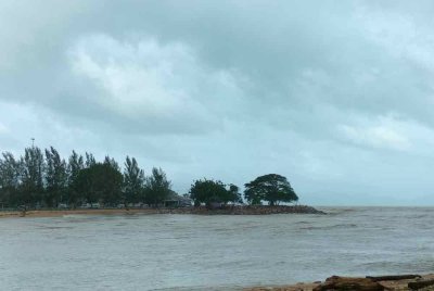 Lokasi kejadian lelaki jatuh sungai berdekatan Jeti Pasar Bisik, Kota Kuala Muda, Kedah.