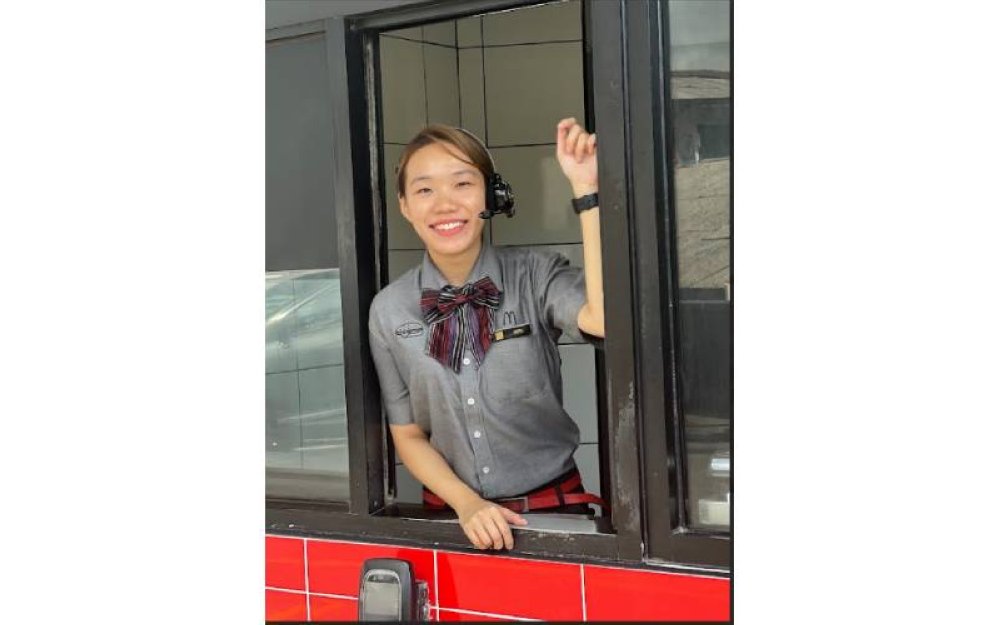 Xinru percaya McDonald’s Malaysia membuka peluang kepada semua pekerja untuk meningkatkan kemahiran mereka.