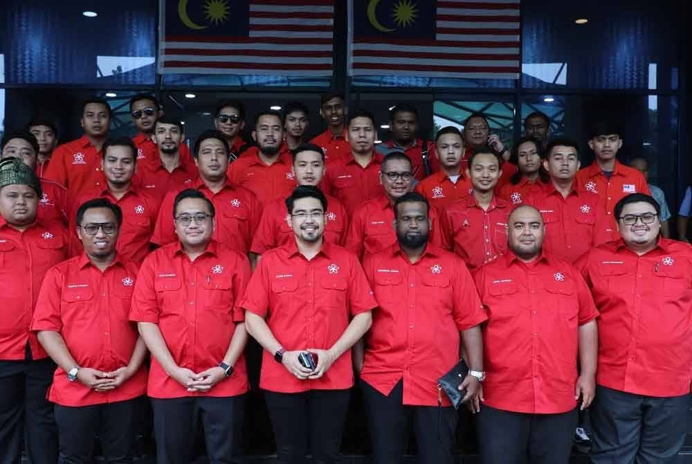 Seramai 19 calon hantar borang pencalonan Armada Bersatu.