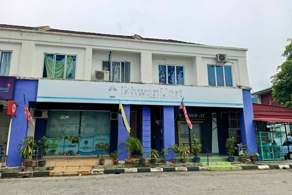 Pengoperasian premis milik GISBH di Taman Rapat Bistari, Ipoh antaranya kedai runcit, dobi, restoran dan pastri tidak dibuka sepertimana kebiasaan sebelum ini.