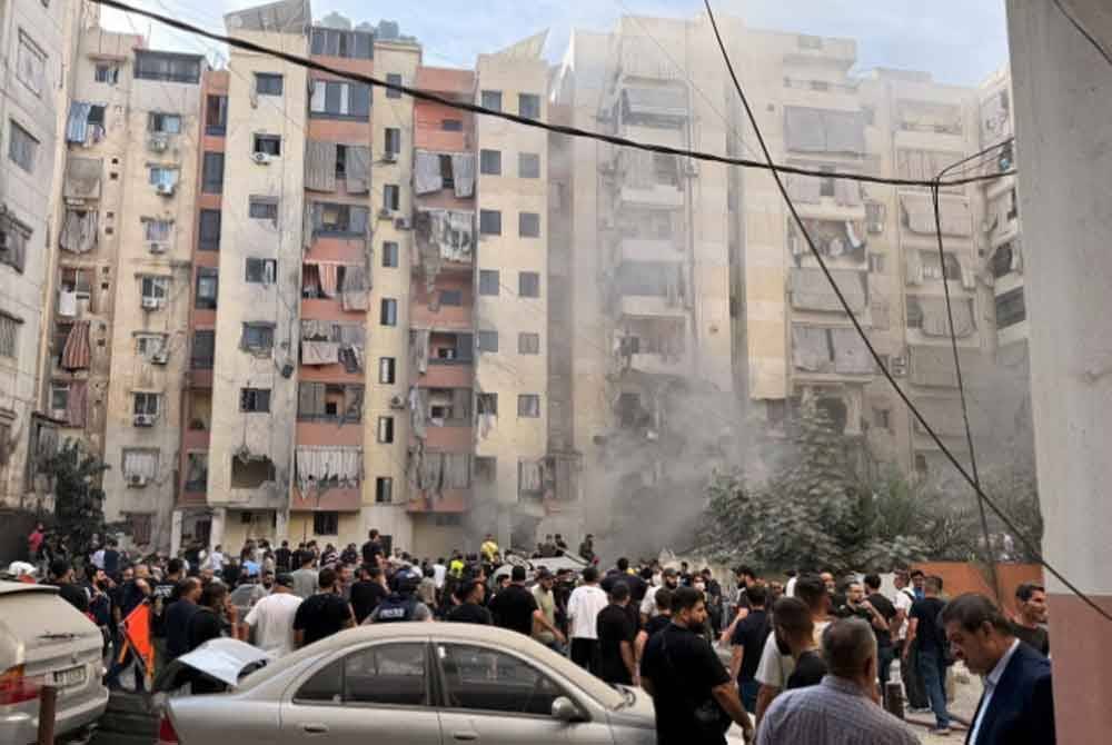 Orang ramai di seluruh Lubnan bimbang untuk menggunakan komputer riba dan telefon pintar jika ia berisiko meletup secara tiba-tiba.