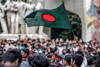 Pemberontakan besar-besaran yang diketuai pelajar pada Julai dan Ogos, mengakibatkan penamatan pemerintahan 15 tahun Hasina selepas beliau melarikan diri pada 5 Ogos di tengah-tengah lonjakan penunjuk perasaan di Dhaka dan sekitar kediamannya - Foto: AFP