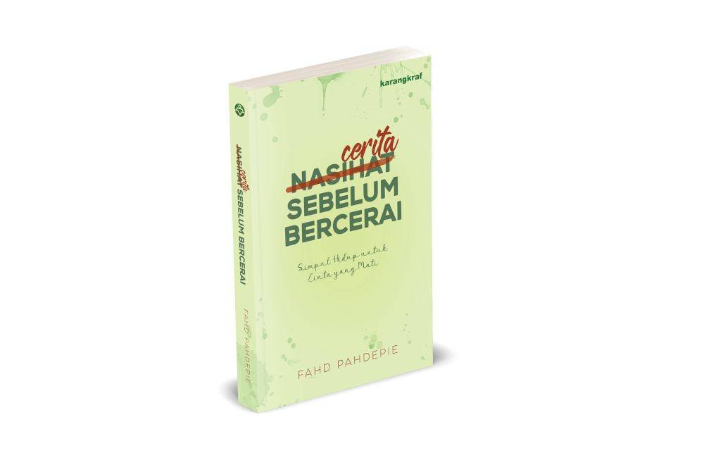 Cerita Sebelum Bercerai merupakan karya penulis dari seberang, Fahd Pahdepie.