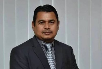 Mohd Yusri 