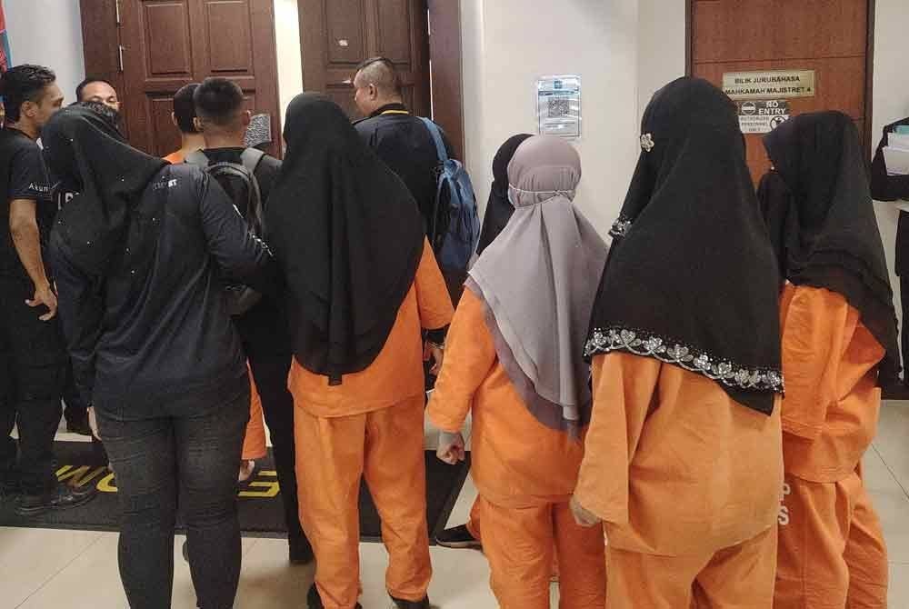 Tujuh wanita termasuk empat isteri Ahli Lembaga Pengarah GISBH direman sehari pada Jumaat.