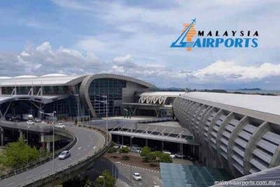 MAHB memainkan peranan penting sebagai pintu masuk untuk perdagangan dan pelancongan ke Malaysia.