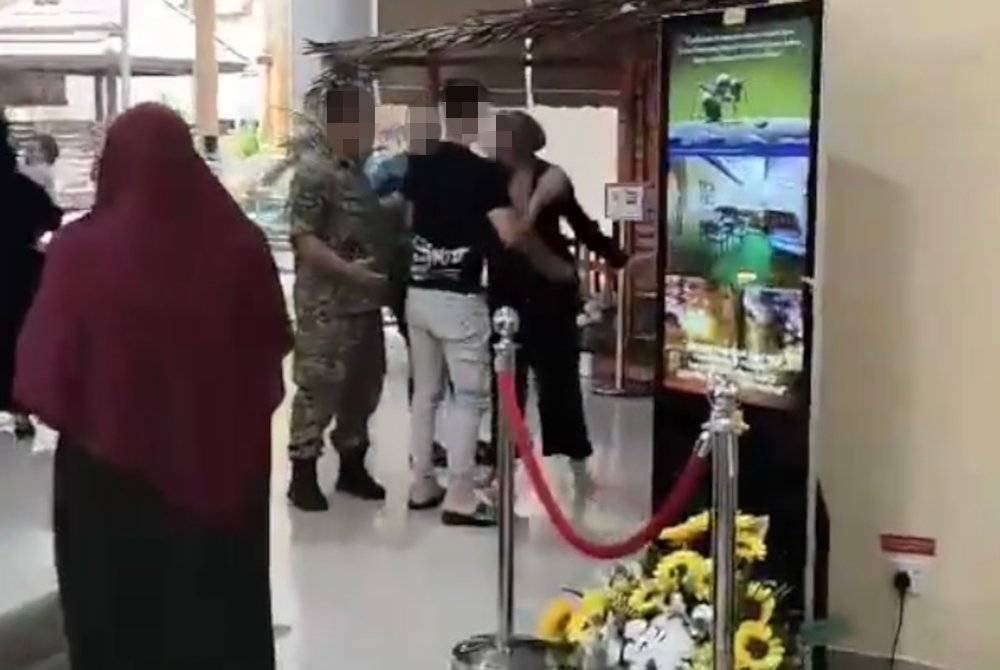 Tangkap layar video kejadian amuk di WTKL pada Rabu.