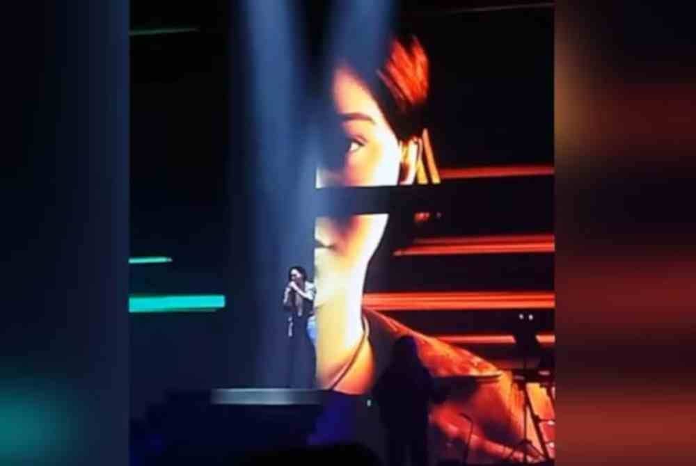 'Nike Ardilla' hadir memberi persembahan secara Metahuman dalam acara Synchronize Fest 2024 di Jakarta Utara.