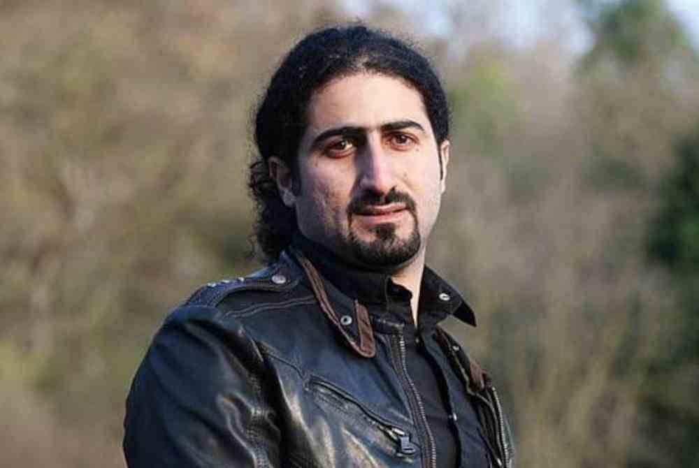 Omar Laden didakwa mengeluarkan komen di media sosialnya yang dianggap 'mengagungkan keganasan' - Foto/ Instagram Omar bin Laden