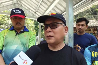 Izham ketika ditemui pada Program Ekspedisi Santuari Ikan Sungai Chiling di sini, pada Selasa.