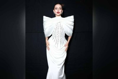 Dua filem lakonan Anna kini mendapat sambutan hangat di Indonesia.