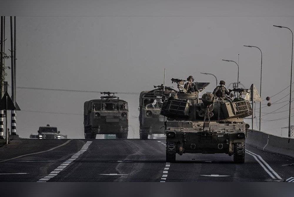 Dek kegilaan rejim Zionis mahu berperang dengan negara lain, kedua-dua seteru lama itu kini terjerumus dalam konflik terbuka. Foto Agensi