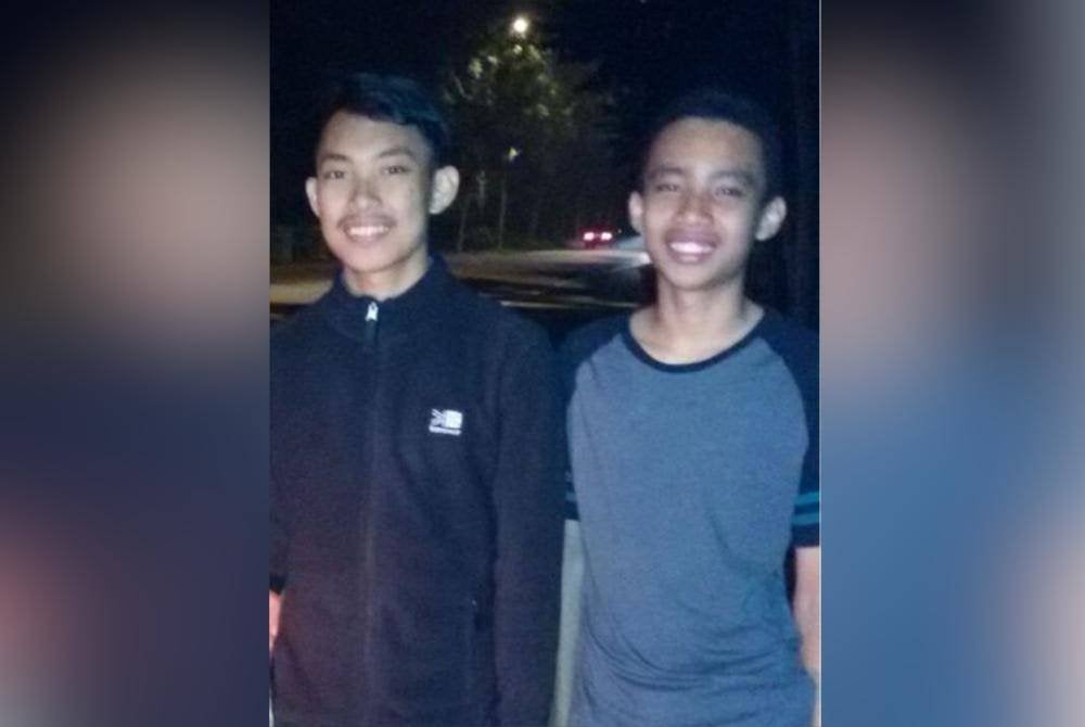 Mohamad Fahrulradzi (kiri) bersama arwah Muhammad Akmal.