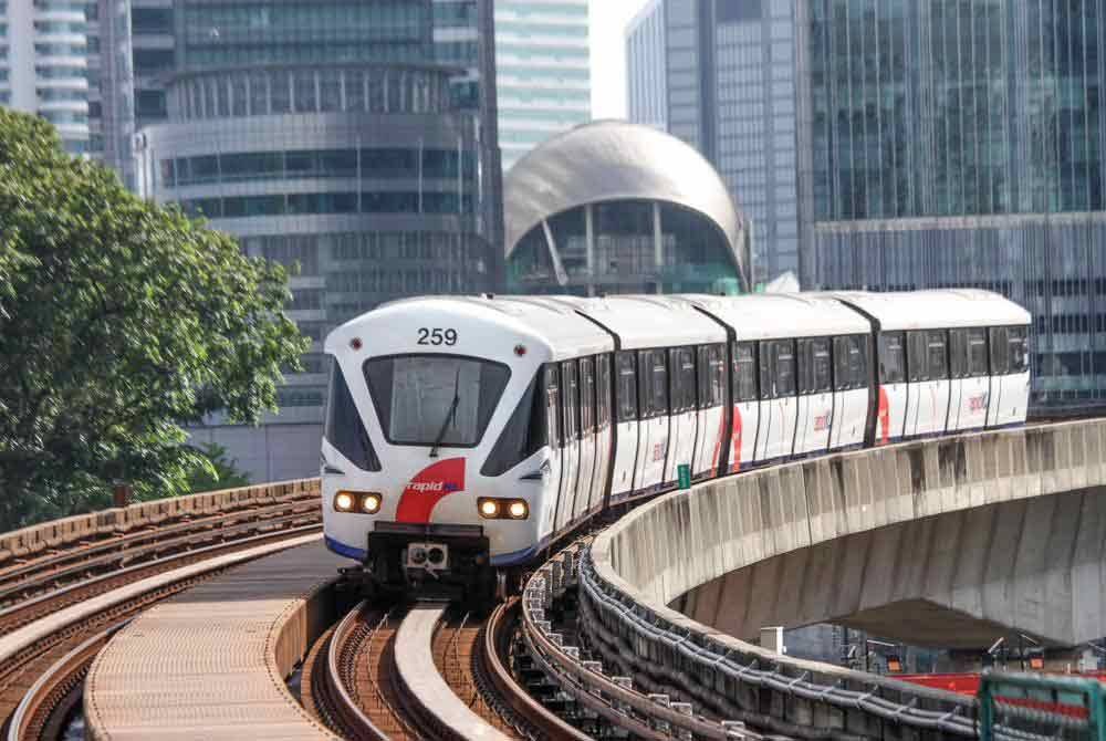 Perkhidmatan LRT Kelana Jaya kembali beroperasi semula.
