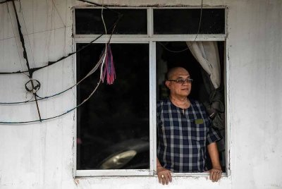 Khairul Anuar menyifatkan meringkuk di penjara lebih 23 tahun merupakan pengalaman 'berharga' buatnya, kerana di situlah dia belajar mengenal diri serta Allah, justeru menjadikannya insan yang lebih baik pada hari ini. Foto Bernama