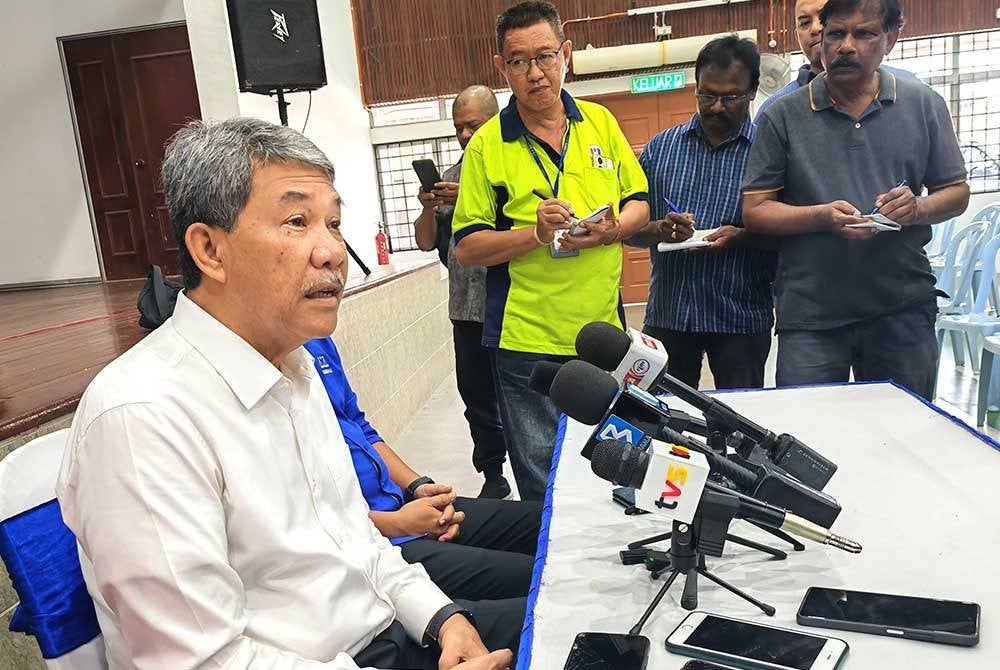 Mohamad pada sidang akhbar selepas majlis Penyampaian Sumbangan Parlimen Rembau