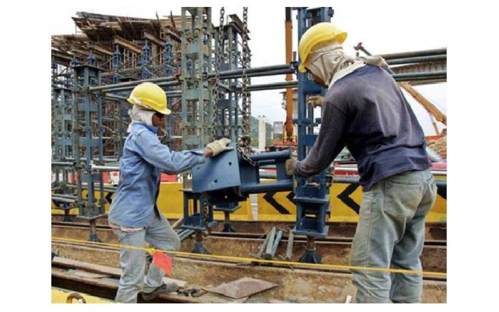 PGM terpakai kepada semua pekerja termasuk pekerja bukan warganegara di sektor swasta kecuali pekhidmat domestik dan kontrak perantisan.- Gambar hiasan