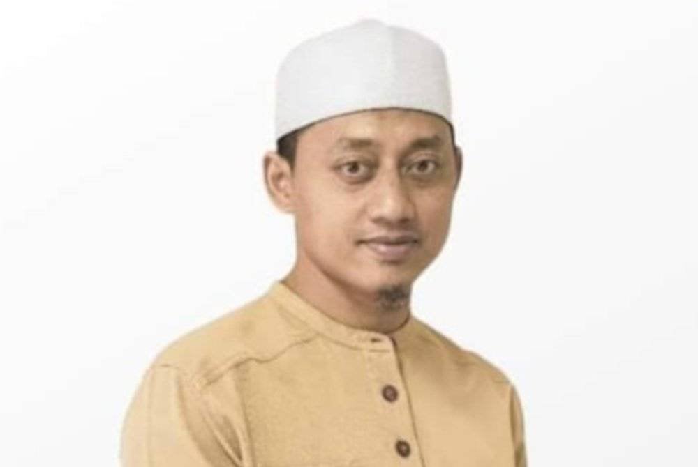 USTAZ DZULKHAIRI