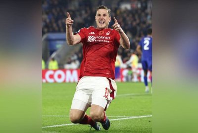 Wood meledak dua gol Forest di City Ground. Foto Agensi