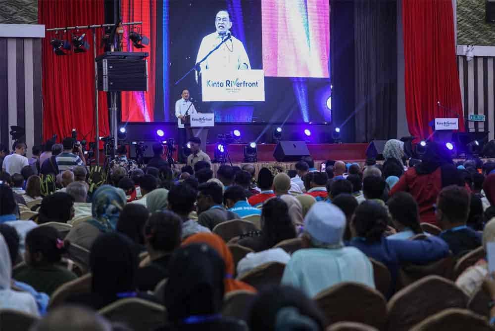 Anwar ketika berucap pada Konvensyen Keadilan Perak di Ipoh pada Ahad.