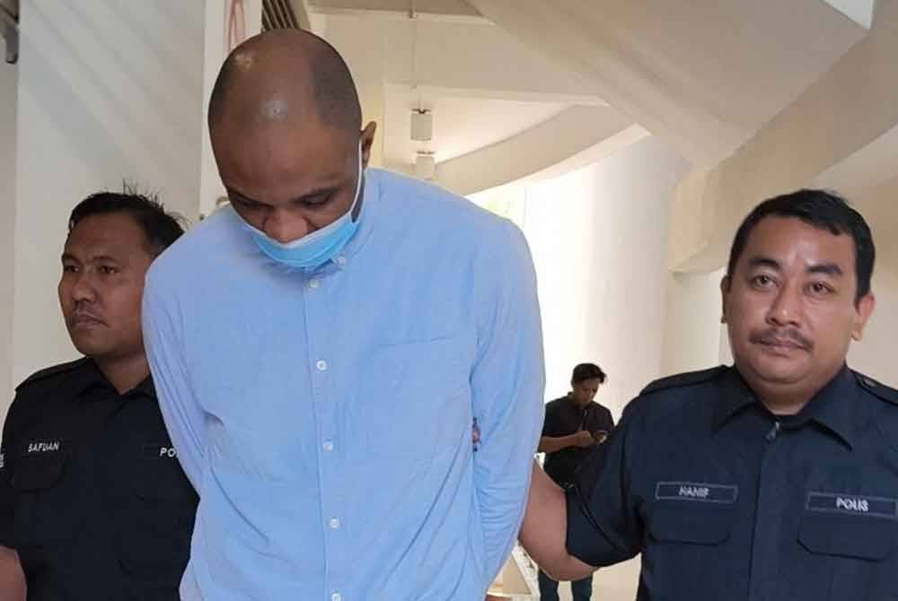 Ngoforo meninggalkan Mahkamah Tinggi Shah Alam pada Selasa, selepas dijatuhi hukuman penjara 30 tahun dan 12 sebatan.