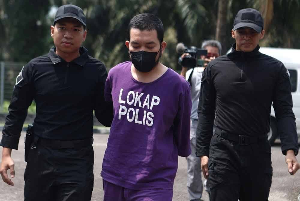 Mohamad Suhaimi diiringi polis di mahkamah pada Rabu.