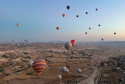 Belon udara panas di Cappadocia.