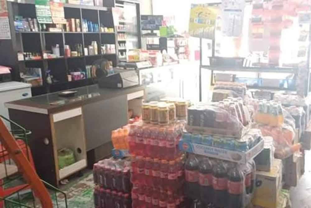 Pemeriksaan mendapati sebanyak tiga premis menjalankan aktiviti pasar mini dan restoran dikendalikan warga asing