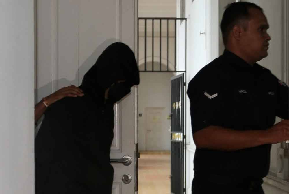 Mohd Nazri didakwa atas pertuduhan menyebabkan kematian Muhammad Zaharif Affendi Muhd Zamrie, 17.