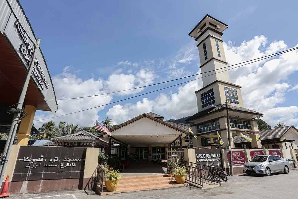 Masjid Toh Paduka Raja Kampung Masjid, kini memiliki bilik mandi jenazah menerusi peruntukan program Kampung Angkat Madani. Foto Bernama