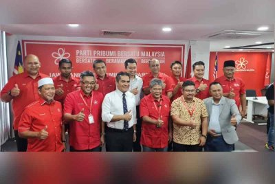 Keputusan itu diumumkan Abdul Azim pada sidang media yang diadakan di Ibu Pejabat Bersatu pada Isnin.