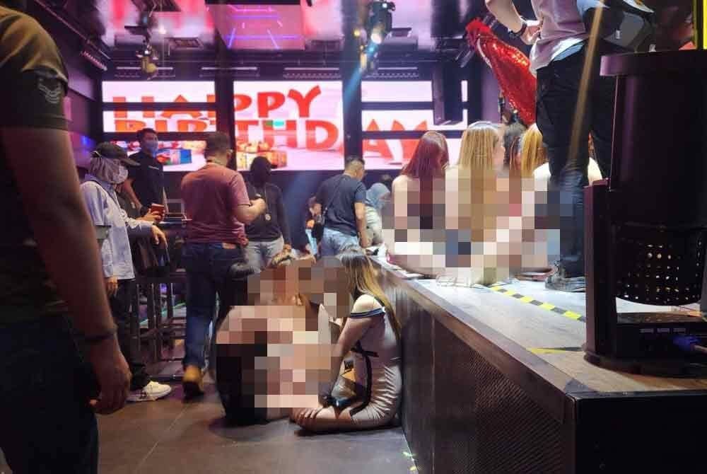 JIM Kuala Lumpur menahan 28 wanita asing dalam serbuan sebuah pusat hiburan di Kepong, Kuala Lumpur pada Rabu.