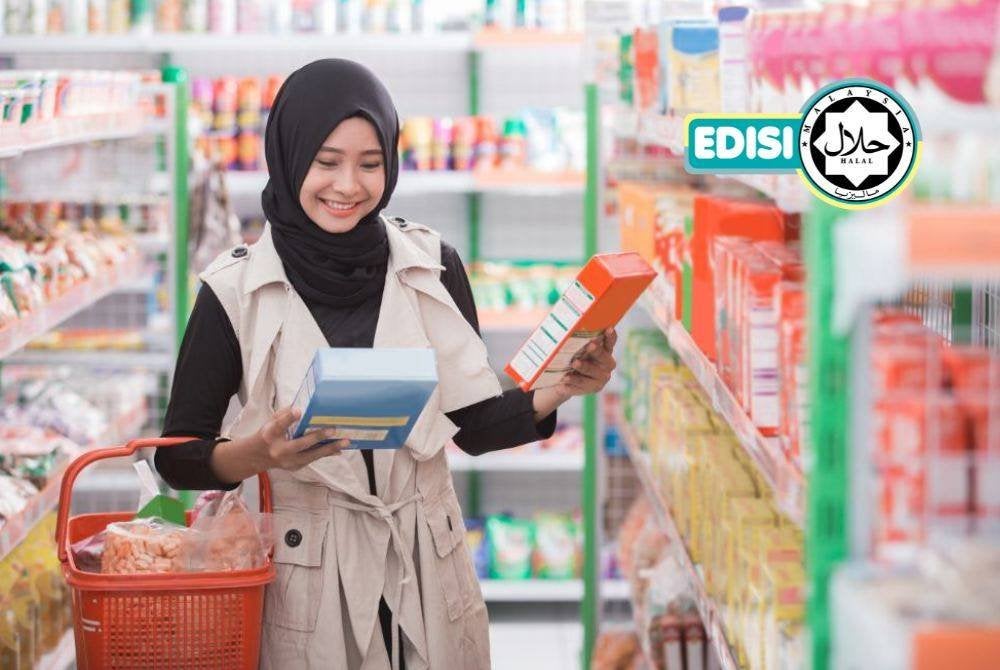 PRODUK makanan di pasaran juga kini banyak yang sudah mempunyai logo halal selepas usaha Jakim dan Majlis Agama Islam Negeri memudahkan urusan permohonan. Foto CANVA