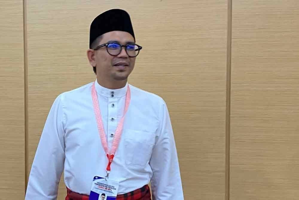 Mohd Azmawi Fikri Abdul Ghani.